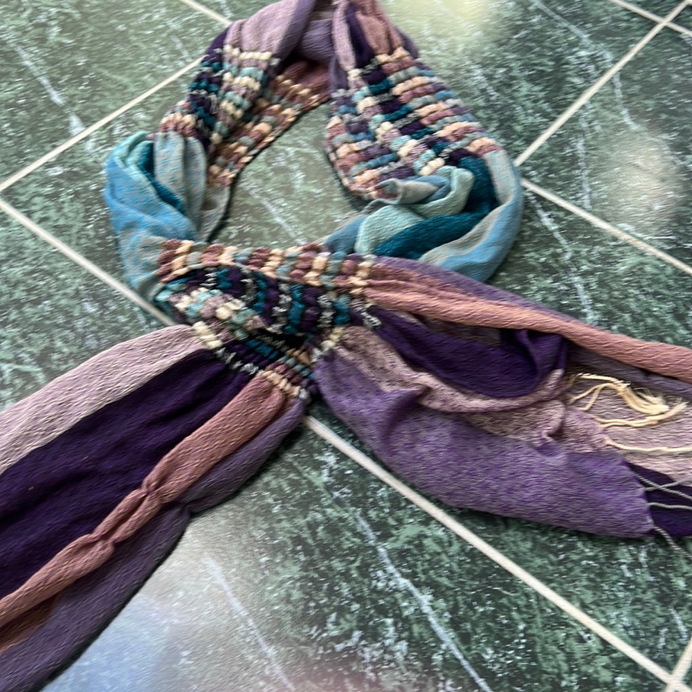 scarf